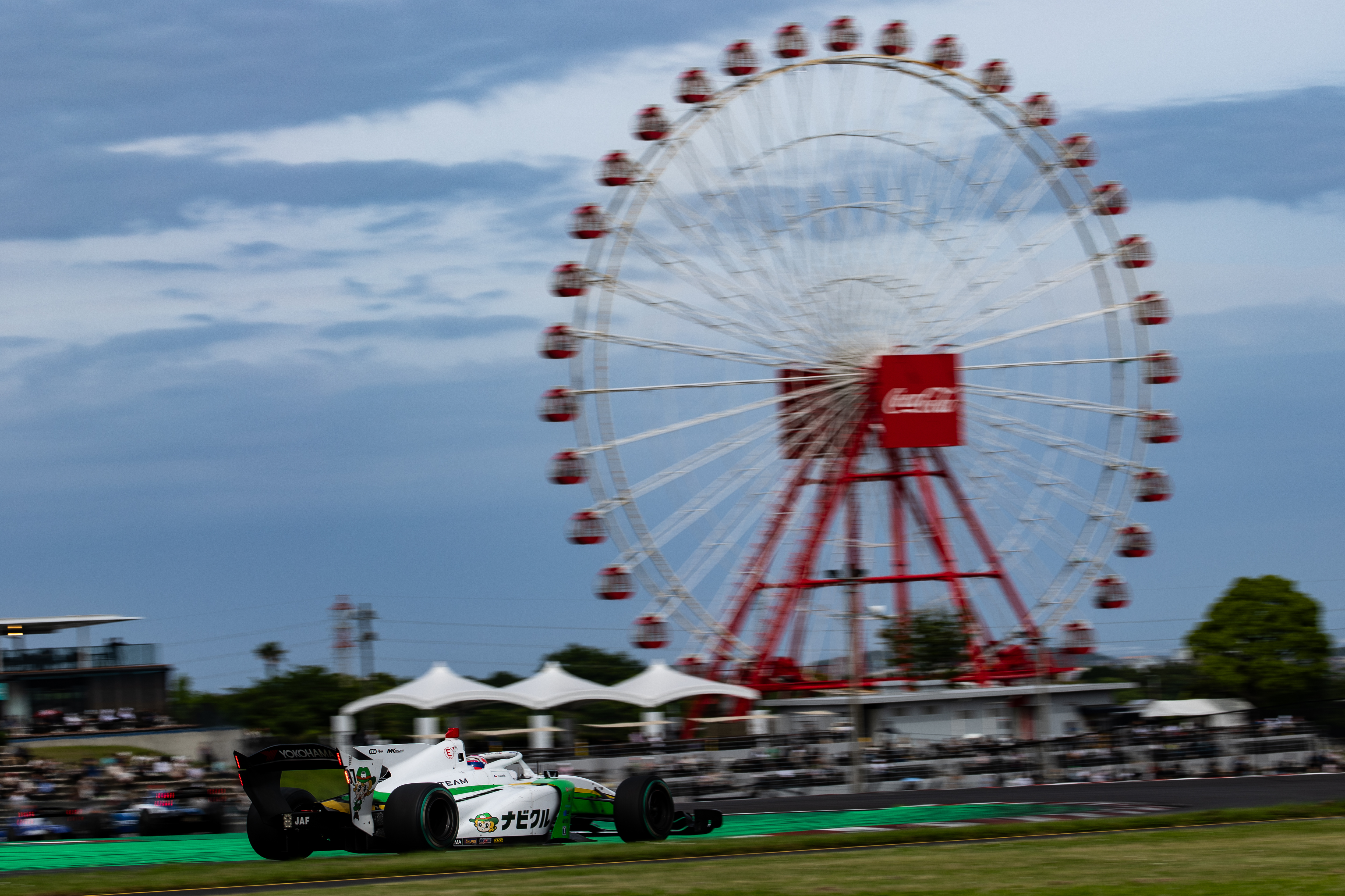 RACE — Round 2 画像8